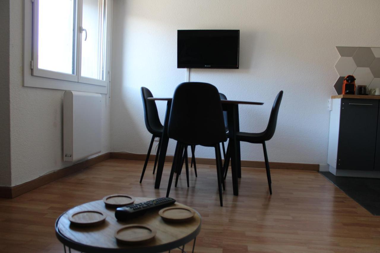 Studio Isard, Wifi Et Parking Gratuit, Navette Gratuite Au Pied De La Residence, Possibilite Forfait Menage Et Location Linge De Lit Et Toilette, A 10 Minutes A Pied Du Centre Ville Font-Romeu-Odeillo-Via 외부 사진